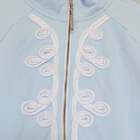 EUC Lilly Pulitzer Skipper Popover Light Pale Blue M Medium - Picture 2 of 2